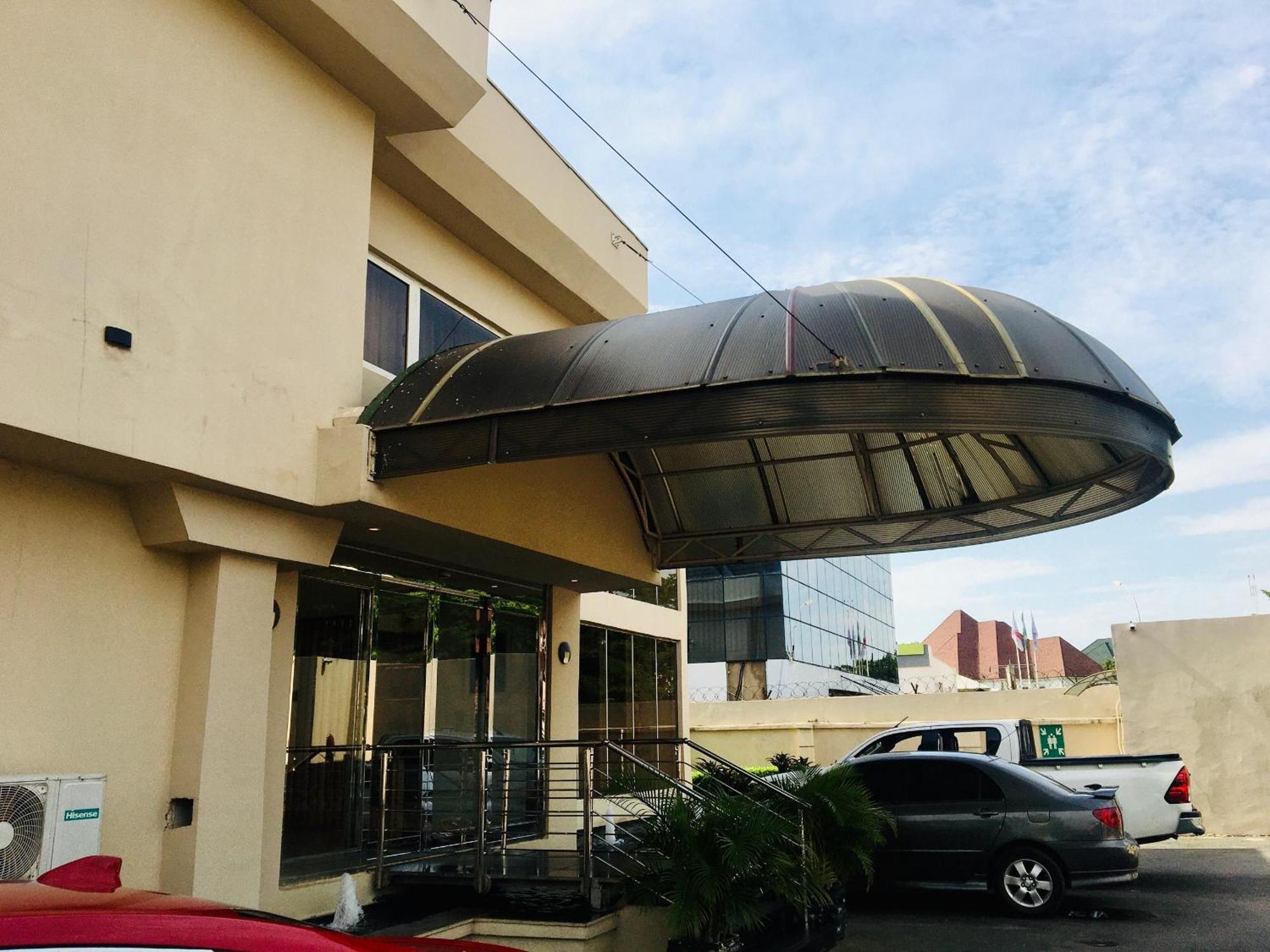 Summerset Continental Hotel Maitama By T E L E Hospitality Abuja Exterior foto